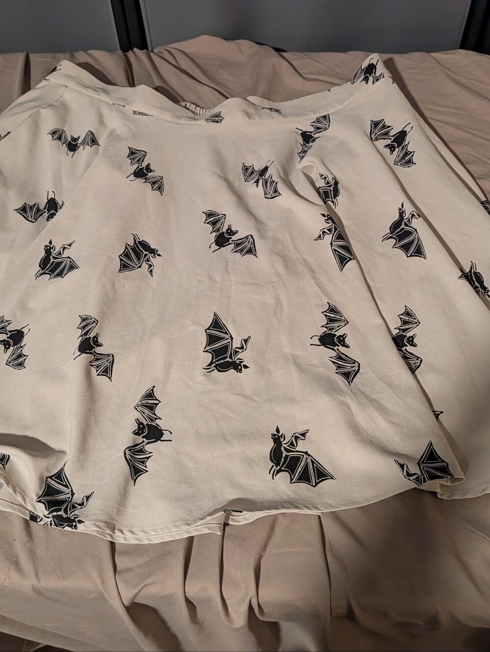 ModCloth Cream Skirt with Black Bat Print Halloween 2X